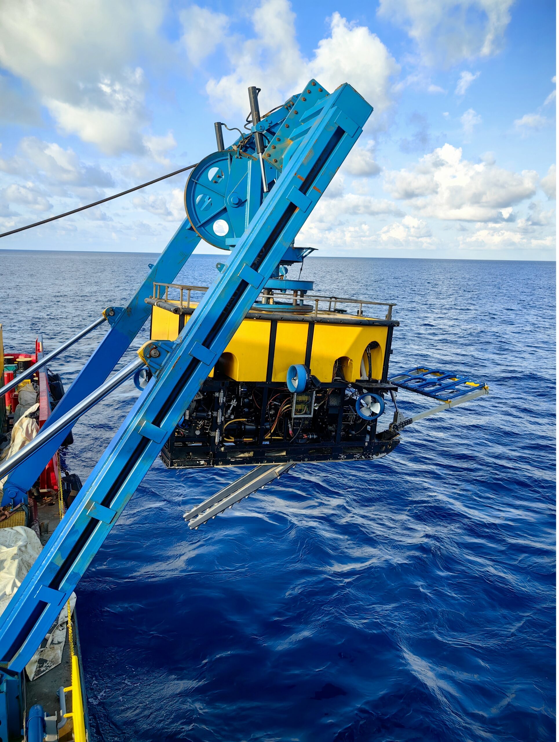 WS Offshore successfully completed post lay inspection & burial (PLIB) of telecommunication fiber optic cable projects in Indonesia & Philippines in 2024