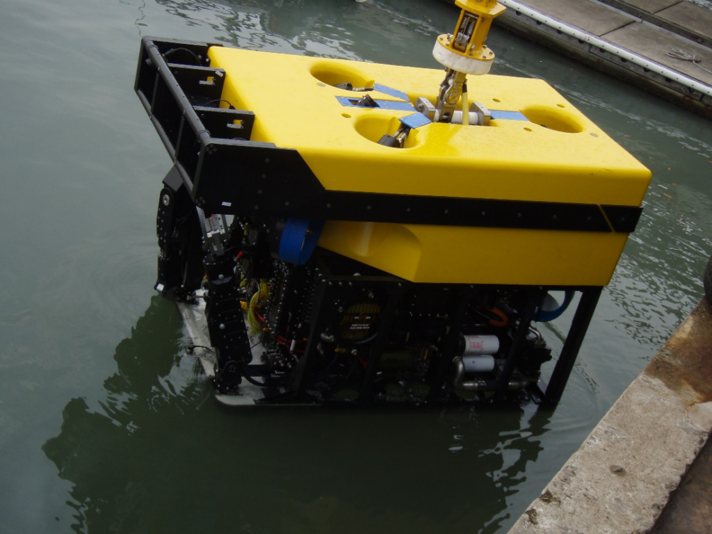 WS Offshore sold one unit of 150hp SWIFT work-class ROV to our client ...